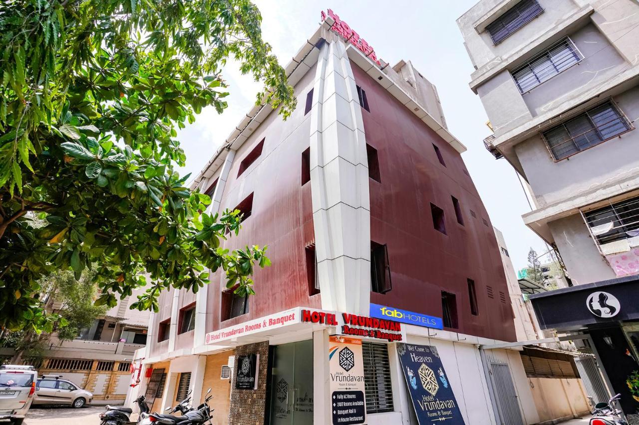 Fabhotel Vrundavan, Athwa Bhatha 外观 照片