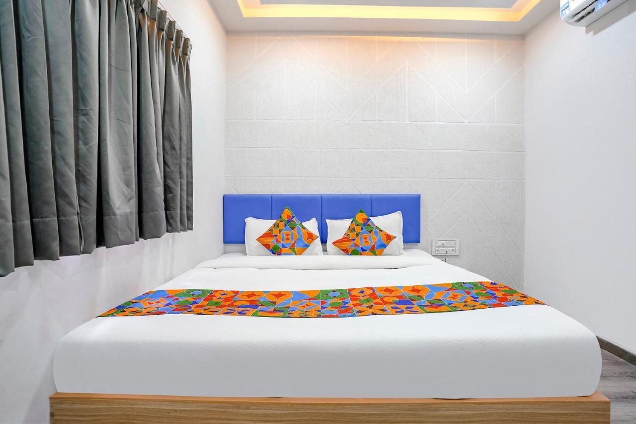 Fabhotel Vrundavan, Athwa Bhatha 外观 照片